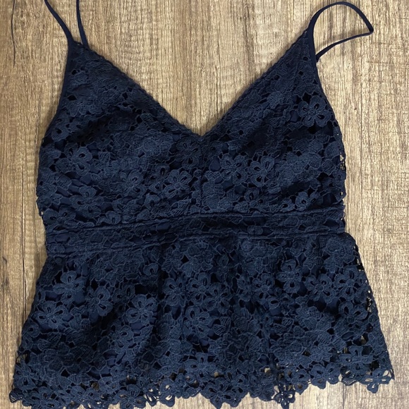 Cute Lace Navy Abercrombie & Fitch Tank Top - Picture 3 of 5